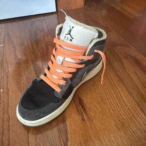 Jordan 1 Mid SE Craft Anthracite Sky J olive size 5Y